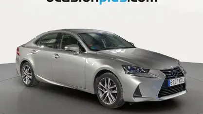Usado Lexus IS300h Executive Line 223 CV (164 kW) 2017 Gris Berlina
