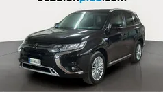 Usado 2019 Mitsubishi Outlander P-HEV Motion SUV | 18.173 € (Buen precio)