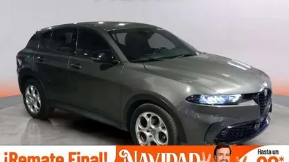 Gris Usado 2023 Alfa Romeo Tonale Sprint SUV | 21.490 € (Buen precio)