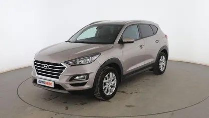 Gris Usado 2020 Hyundai Tucson SUV | 18.999 € (Precio justo)