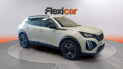 Usado Peugeot 2008 Allure 101 CV (74 kW) 2025 SUV