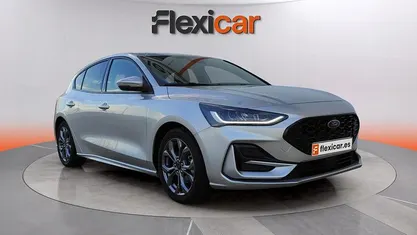 Usado Ford Focus ST-Line X 155 CV (114 kW) 2023 Gris Berlina