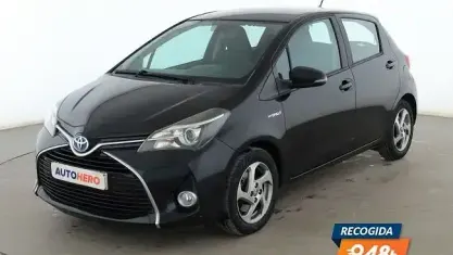 Usado Toyota Yaris Active 101 CV (74 kW) 2017 Negro Utilitario