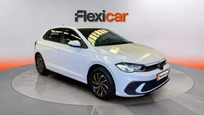 Usado VW Polo Life 95 CV (69 kW) 2023 Blanco Utilitario