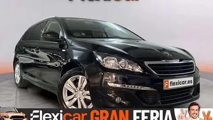Usado Peugeot 308 SW Access 131 CV (96 kW) 2017 Negro Familiar