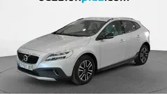 Gris plata Usado 2017 Volvo V40 CC Momentum Familiar | 14.228 € (Precio justo)
