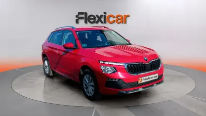 Usado Skoda Kamiq Selection 116 CV (85 kW) 2024 Rojo SUV