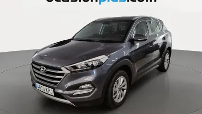 Usado Hyundai Tucson 131 CV (96 kW) 2018 Gris SUV