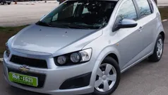 Gris / plata Usado 2013 Chevrolet Aveo LT Berlina | 6999 € (Precio justo)