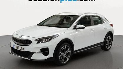 Usado Kia XCeed 136 HP (100 kW) 2020 Branco SUV