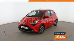 Usado 2020 Toyota Aygo X-play Utilitario | 10.199 € (Buen precio)