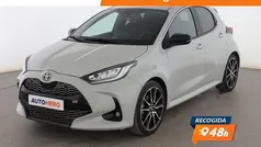 Gris Usado 2023 Toyota Yaris Hybrid Sport Berlina | 20.499 € (Precio justo)