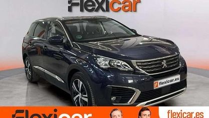 Usado Peugeot 5008 Active 131 CV (96 kW) 2019 Azul SUV