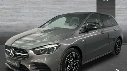 Usado Mercedes B250e AMG line 218 CV (160 kW) 2025 Monovolumen