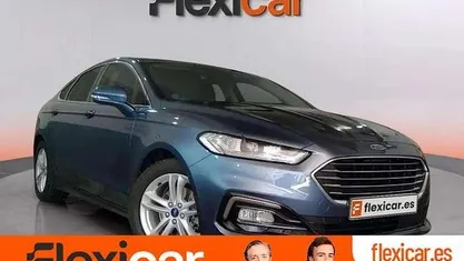 Usado Ford Mondeo Trend 165 CV (121 kW) 2019 Berlina