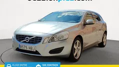 Gris plata Usado 2011 Volvo V60 Momentum Familiar | 12.550 € (Precio justo)