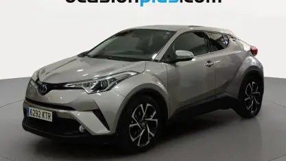 Usado Toyota C-HR Advance 122 CV (89 kW) 2019 Gris plata SUV