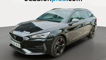 Usado Cupra Leon 150 CV (110 kW) 2023 Negro Monovolumen