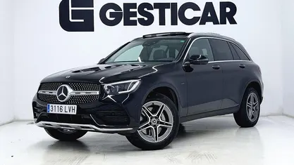 Usado Mercedes GLC300e 319 CV (234 kW) 2021