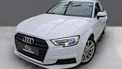Usado Audi A3 Premium 115 CV (84 kW) 2020 Blanco Berlina