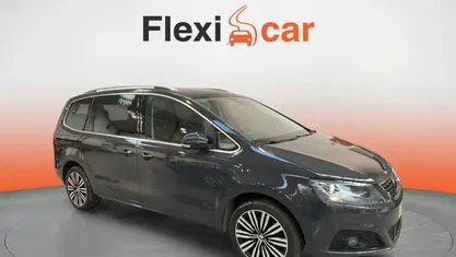 Usado Seat Alhambra 4Drive 177 CV (130 kW) 2019 Gris Monovolumen