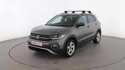 Usado VW T-Cross Sport 110 CV (80 kW) 2021 Gris SUV