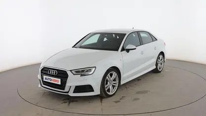 Usado Audi A3 S-Line 150 CV (110 kW) 2019 Blanco Berlina