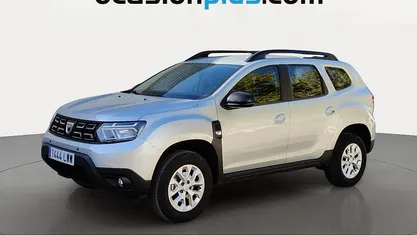 Usado Dacia Duster Comfort 101 CV (74 kW) 2022 Gris plata SUV