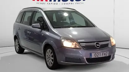 Gris Usado 2006 Opel Zafira Enjoy Monovolumen | 3890 € (Precio justo)