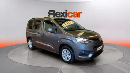 Usado Toyota Proace Verso Active 131 CV (96 kW) 2020 Gris Familiar