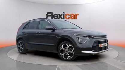 Usado Kia Niro 184 CV (135 kW) 2023 Gris SUV
