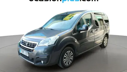 Usado Peugeot Partner Tepee Active 100 CV (73 kW) 2016 Gris Monovolumen