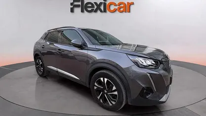 Usado Peugeot 2008 Allure 131 CV (96 kW) 2021 SUV
