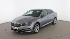 Gris Usado 2019 Skoda Superb Style Berlina | 22.299 € (Precio justo)