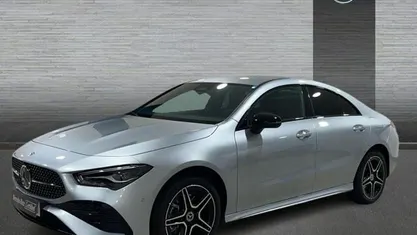 Usado 2024 Mercedes CLA250e Berlina | 40.900 € (Precio justo)