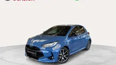 Azul Usado 2021 Toyota Yaris Hybrid Plus Berlina | 17.990 € (Buen precio)