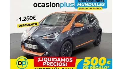 Usado Toyota Aygo X-cite 72 CV (52 kW) 2021 Gris Utilitario