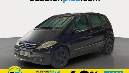 Usado Mercedes A180 Avantgarde 109 CV (80 kW) 2006 Negro Utilitario