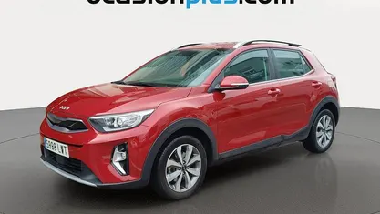 Rojo Usado 2022 Kia Stonic SUV | 12.137 € (Super precio)