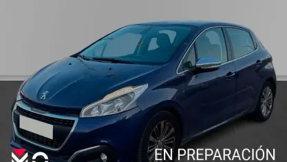 Usado Peugeot 208 Allure 100 CV (73 kW) 2016 Utilitario