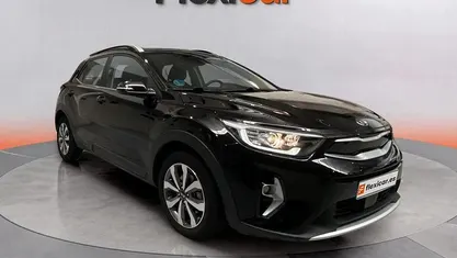 Usado 2021 Kia Stonic SUV | 14.590 € (Buen precio)