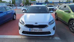 Blanco Usado 2021 Kia Ceed Berlina | 17.090 € (Buen precio)