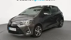 Gris Usado 2020 Toyota Yaris Utilitario | 14.000 € (Precio justo)