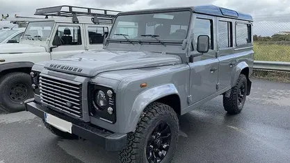 Usado 2014 Land Rover Defender SE SUV | 42.600 €