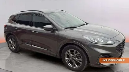 Usado Ford Kuga ST-Line 120 CV (88 kW) 2024 SUV