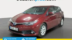 Rojo Usado 2017 Toyota Auris Hybrid Utilitario | 15.190 € (Precio justo)
