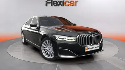 Usado BMW 750 Comfort Edition 530 CV (389 kW) 2021 Berlina