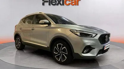 Usado MG ZS Luxury 111 CV (81 kW) 2023 Berlina