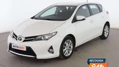 Blanco Usado 2014 Toyota Auris Active Berlina | 10.499 € (Precio justo)