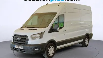 Usado Ford Transit Trend 130 CV (95 kW) 2022 Blanco Familiar